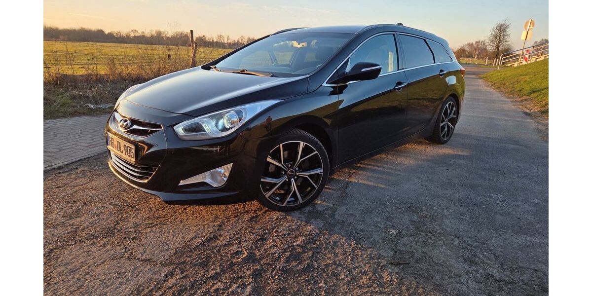 Hyundai i40 149.500 km 7.500 &euro; Bremen 28327