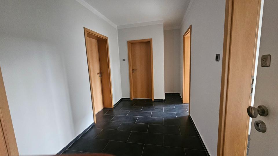 Erdgeschoßwohnung Düren - 3 Zimmer, 81 m&sup2;, 210.000&euro; | Angebot:26876153