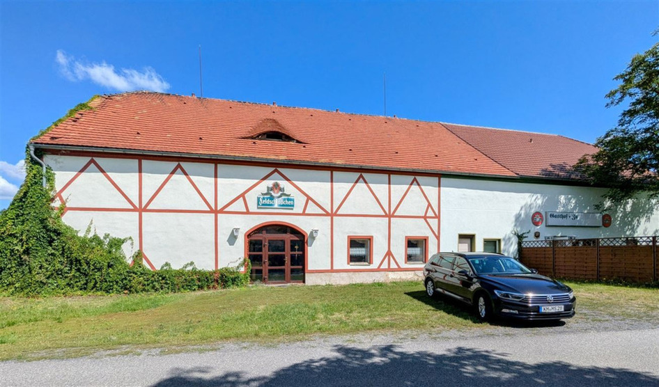 Haus zum Kaufen in Schwepnitz 150.000 € 363 m²