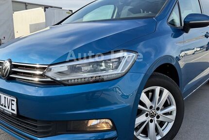 VW Touran 142.749 km 23.990 &euro; Böblingen/Stuttgart 71034
