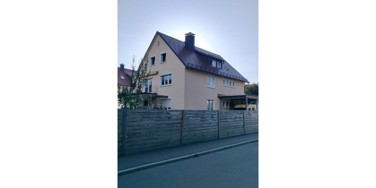 Dachgeschoßwohnung Wangen im Allgäu - 3.5 Zimmer, 55 m&sup2;, 189.900&euro; | Angebot:27014475