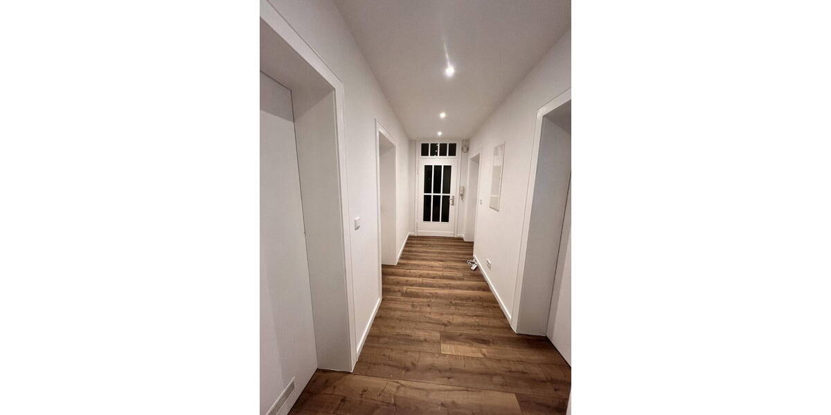 Etagenwohnung Bielefeld Innenstadt - 3 Zimmer, 75 m&sup2;, 750&euro; | Angebot:26377233