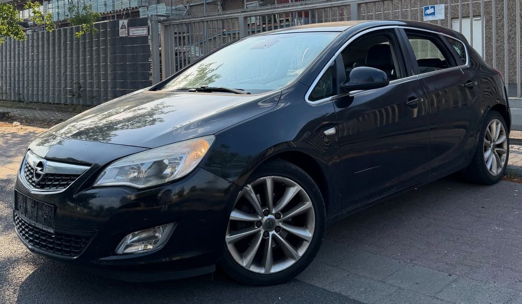 Opel Astra 224.390 km 2.299 &euro; Altenstadt 63674