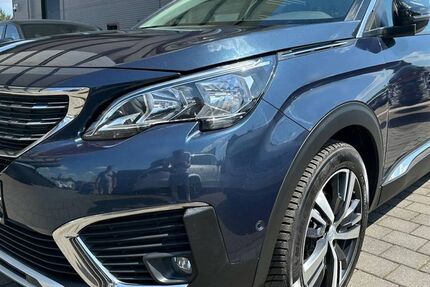 Peugeot 5008 197.434 km 11.900 &euro; Nalbach 66809