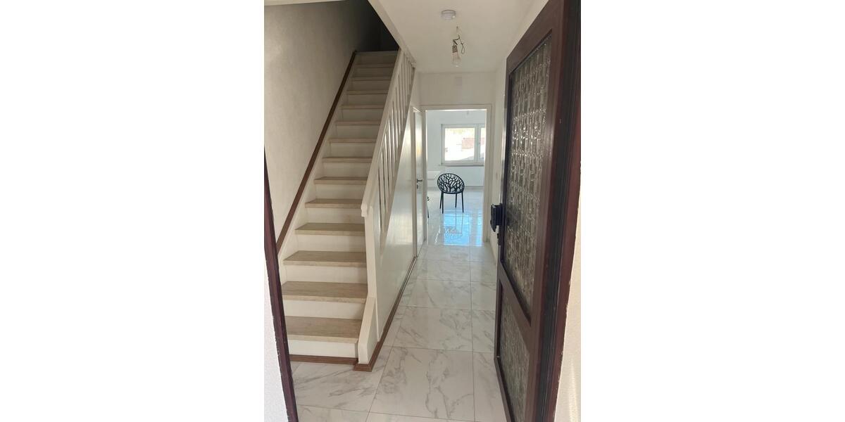 Einfamilienhaus Bad Hersfeld - 4 Zimmer, 100 m&sup2;, 1.250&euro; | Angebot:26129819