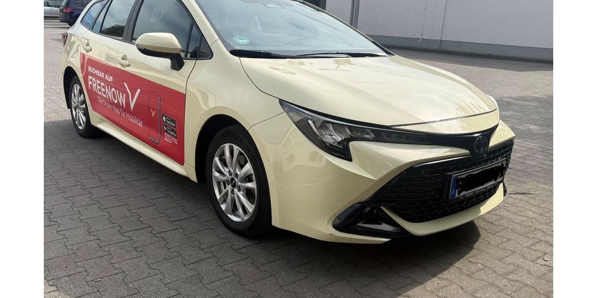Toyota Corolla 99.700 km 21.000 &euro; Berlin 12279