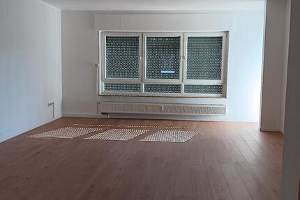 Wohnung Goldbach - 3.5 Zimmer, 89 m&sup2;, 900&euro; | Angebot:25975849