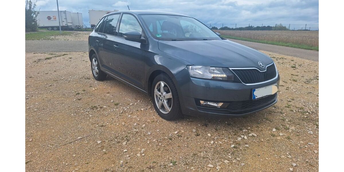 Skoda Rapid 75.000 km 10.700 &euro; Asselfingen 89176