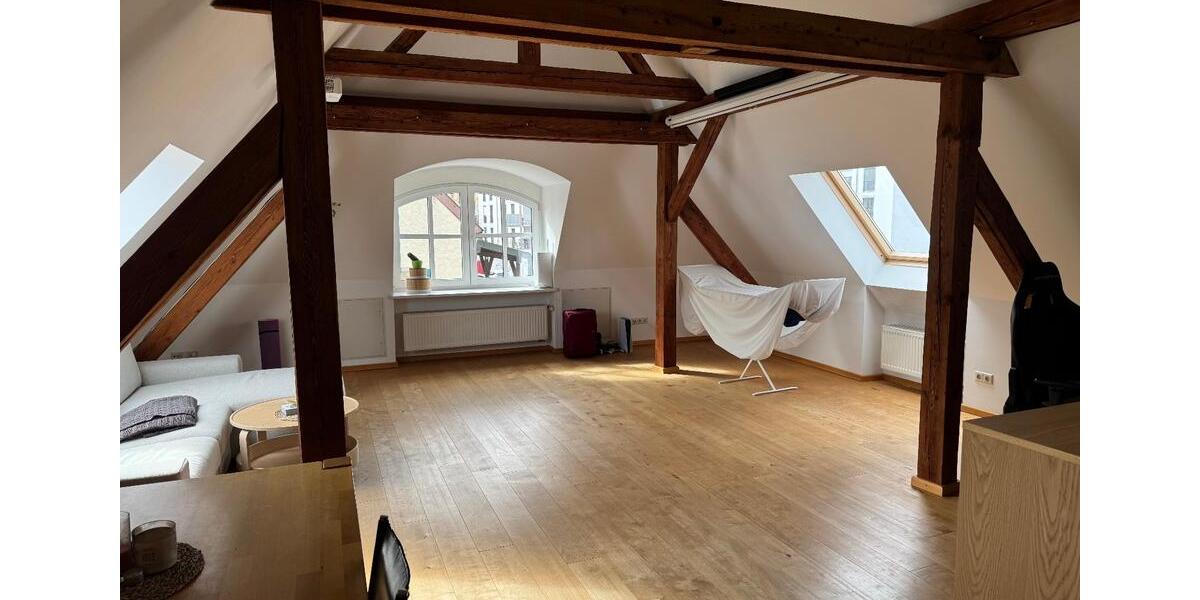 Helle Atelierwohnung 99qm Grundfläche, in bevorzugter Wohngegend 1 zimmer