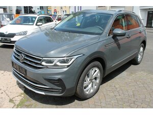 VW Tiguan 2,0 TDi 4-Mo DSG Navi Voll SOFORT !!