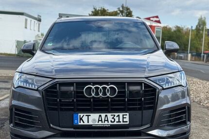 Audi Q7 182.000 km 33.900 &euro; Dettelbach 97337