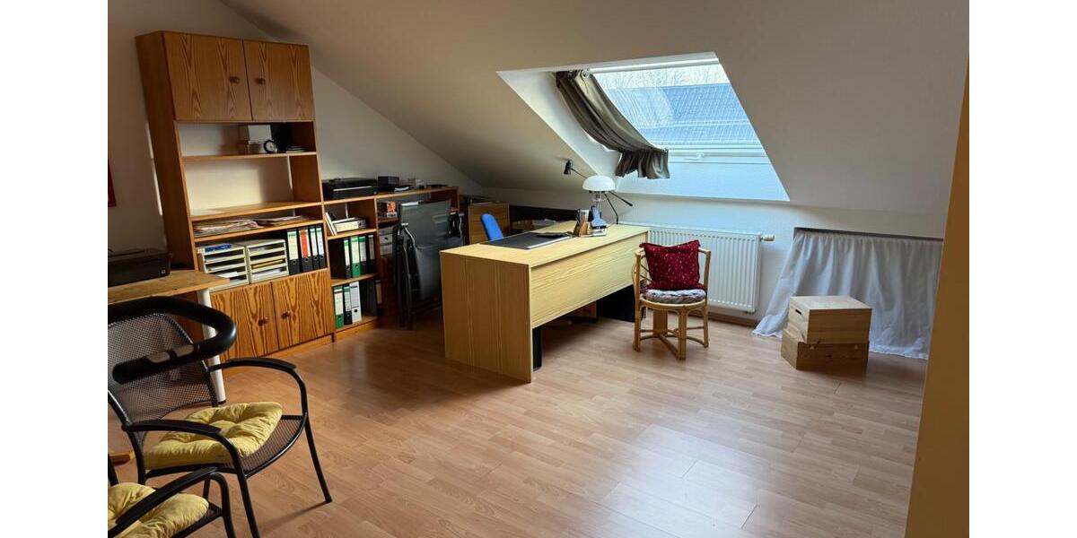 Reihenhaus Schloß Holte-Stukenbrock Stukenbrock - 5 Zimmer, 148 m&sup2;, 1.495&euro; | Angebot:25057876