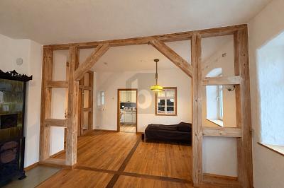 DENKMALGESCHÜTZTE OASE MIT 4 WOHNEINHEITEN - Mehrfamilienhaus, Wohnhaus Burgebrach | Angebot:26437187