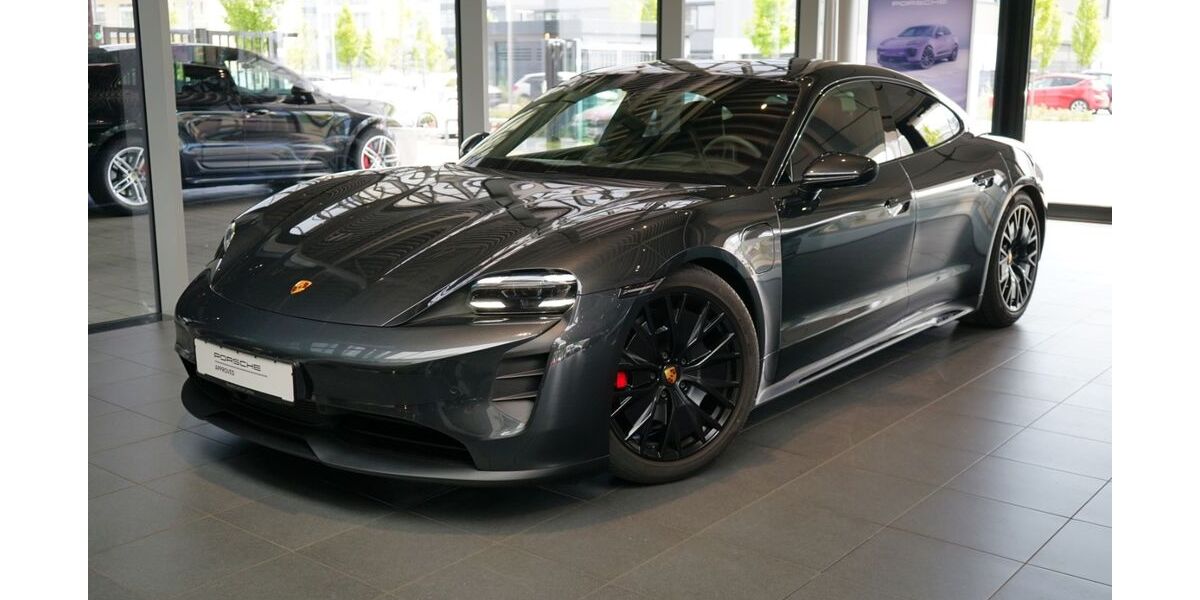 Porsche Taycan 29.911 km 81.790 &euro; Landau 76829