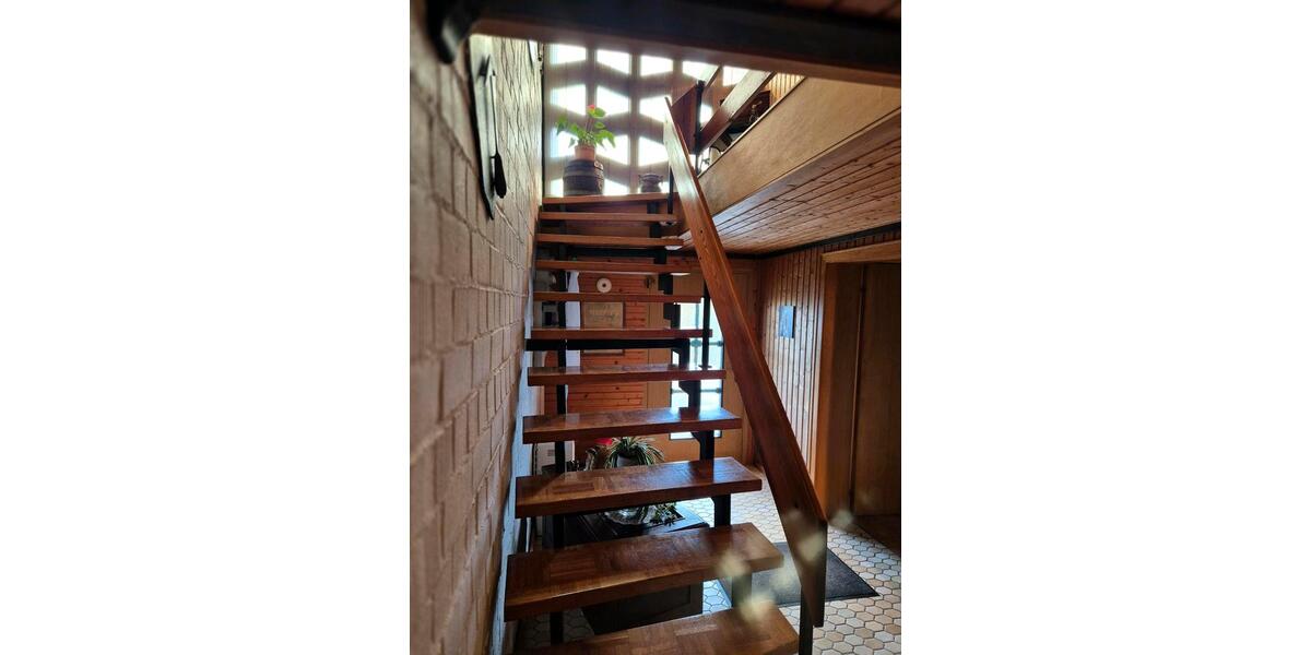 Einfamilienhaus Wermelskirchen - 2.300&euro; | Angebot:22598379