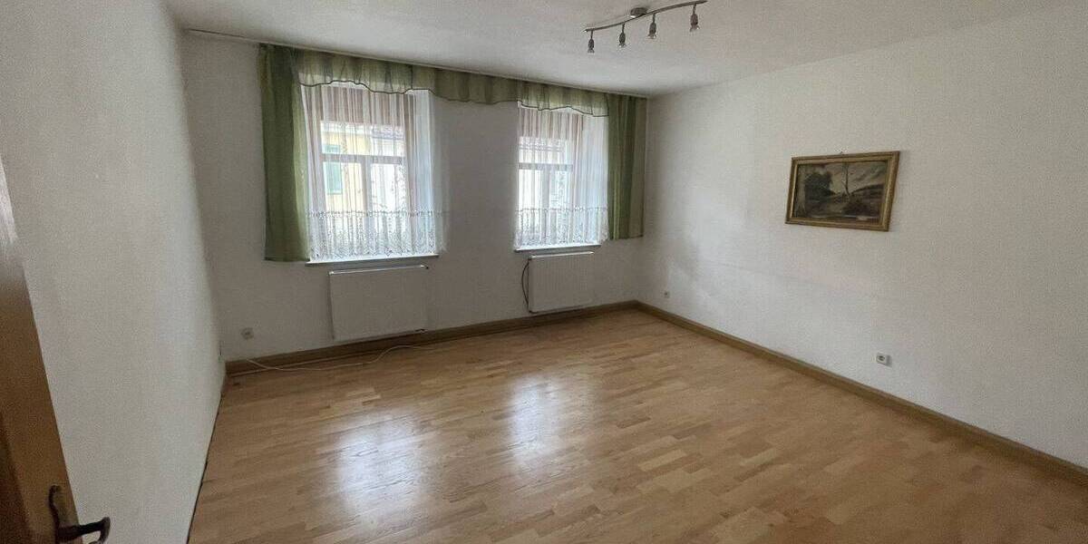Reihenmittelhaus Kamenz - 4 Zimmer, 135 m&sup2;, 135.000&euro; | Angebot:26630859