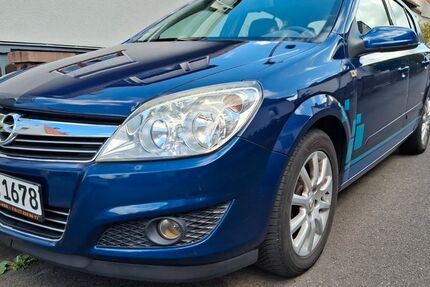 Opel Astra 181.000 km 2.390 &euro; Lohfelden 34253