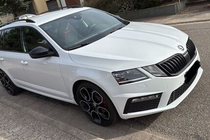 Skoda Octavia 140.000 km 22.000 &euro; Bühl 77815