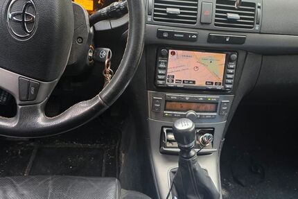 Toyota Avensis 265.000 km 1.300 € Leipzig 04209