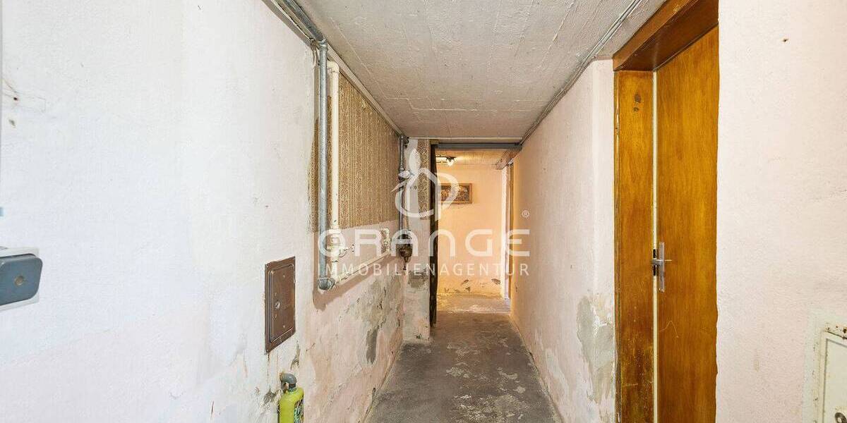Mehrfamilienhaus, Wohnhaus Schwandorf / Dachelhofen Dachelhofen - 9 Zimmer, 197 m&sup2;, 425.000&euro; | Angebot:26702850