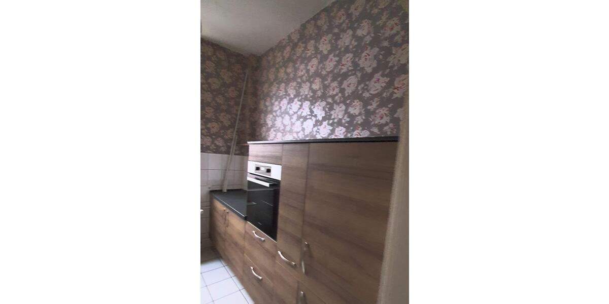 Hochparterre Bad Pyrmont - 4 Zimmer, 100 m&sup2;, 900&euro; | Angebot:26321761