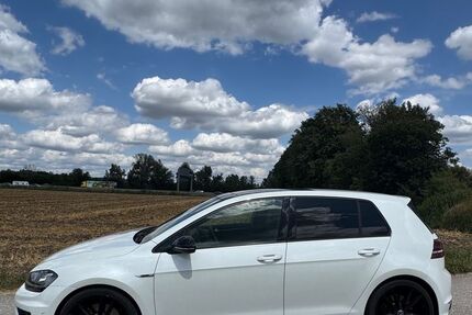 VW Golf 131.246 km 19.880 &euro; Fürstenfeldbruck 82256