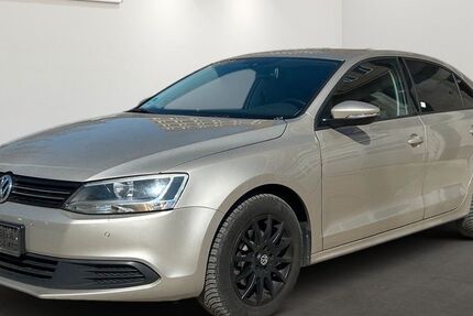 VW Jetta 163.910 km 4.699 &euro; Berlin 12681