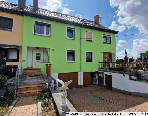 Haus zum Kaufen in Zeithain 98.000 € 135 m²