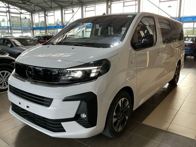 Zafira Life