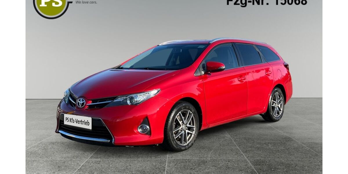 Toyota Auris 59.500 km 8.980 € Nürnberg 90480
