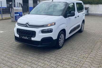 Citroen Berlingo 155.123 km 8.950 &euro; Kamp-Lintfort 47475