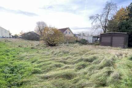 Grundstück zu verkaufen in Ottendorf-Okrilla 175.000 € 753 m² zimmer