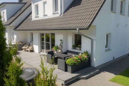 Haus Elmenhorst-Lichtenhagen Lichtenhagen - 4 Zimmer, 146 m&sup2;, 595.000&euro; | Angebot:26870136
