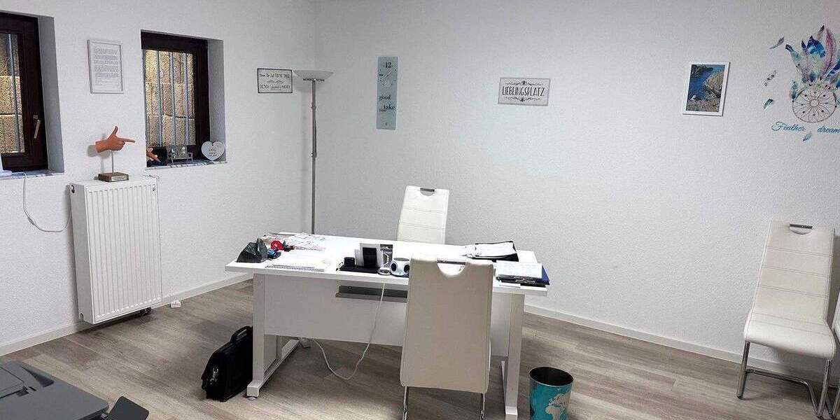 Elegantes 7 Zimmer Reihenendhaus in Rheinbach 170 qm WFL und 398 Grd. 7 zimmer