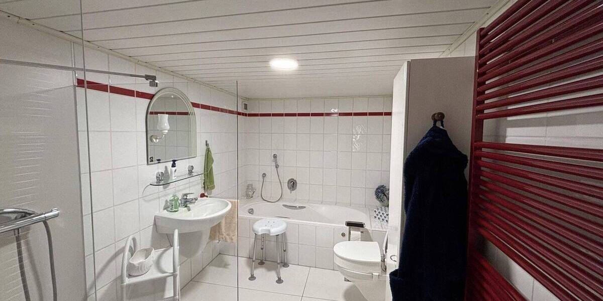 Einfamilienhaus Monzelfeld - 8 Zimmer, 172 m&sup2;, 135.000&euro; | Angebot:26695454