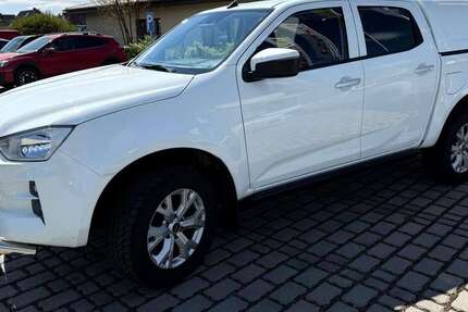 Isuzu D-Max 13.300 km 33.880 &euro; Luckau 15926