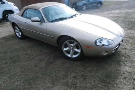 Jaguar XK8