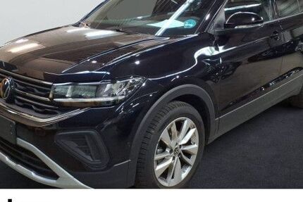 VW T-Cross 25.754 km 23.930 &euro; Freiburg 79115