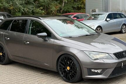 Seat Leon 210.690 km 8.700 € Alsdorf 52477