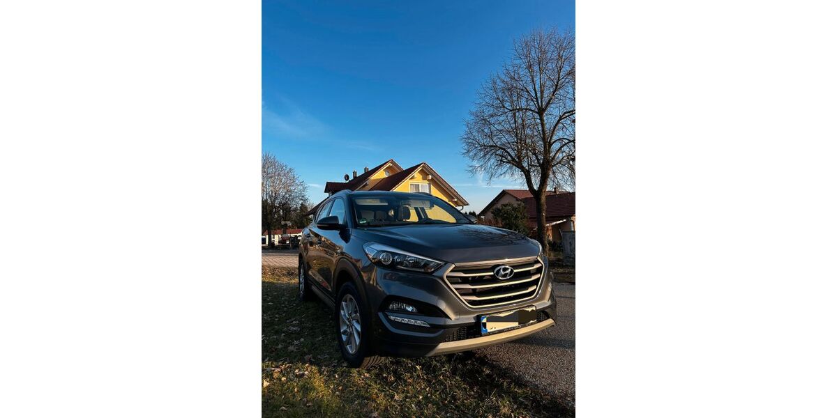 Hyundai TUCSON 73.000 km 15.500 &euro; Oberschneiding 94363