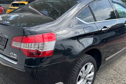 Citroen C5 190.000 km 990 &euro; Westoverledingen 26810