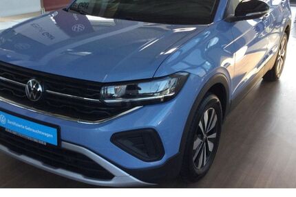 VW T-Cross 2.796 km 23.888 € Hamm 59065