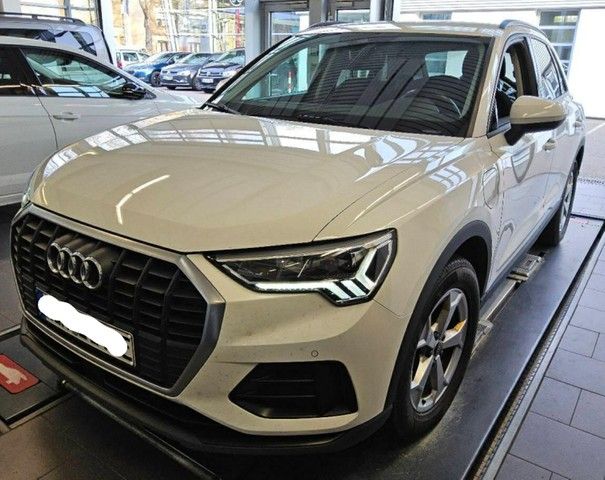 Audi Q3 113.179 km 27.899 &euro; Schwäbisch Gmünd 73527