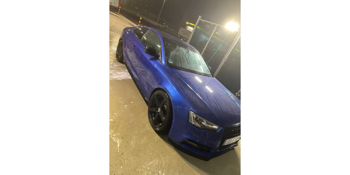 Audi A5 230.000 km 14.150 &euro; Zülpich 53909