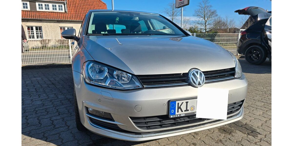 VW Golf 99.400 km 9.090 &euro; Dersau 24326