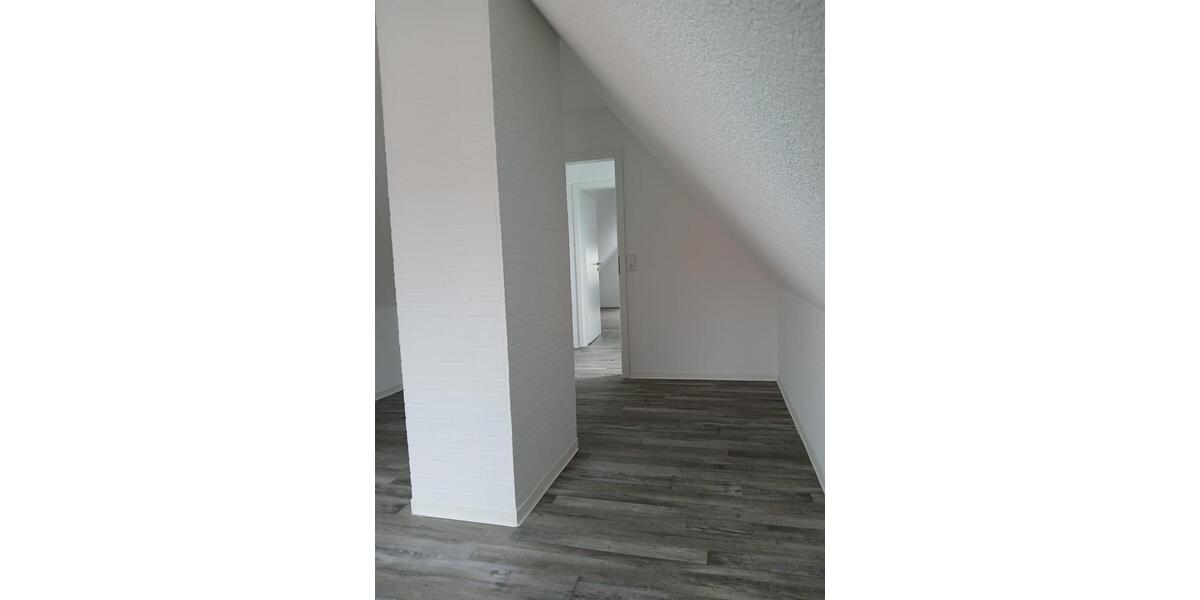 Maisonettenwohnung Winnenden - 4 Zimmer, 105 m&sup2;, 1.455&euro; | Angebot:26615112