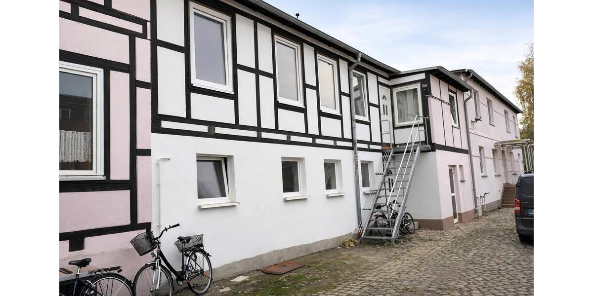 Mehrfamilienhaus, Wohnhaus Schwerin - 27 Zimmer, 674 m&sup2;, 1.490.000&euro; | Angebot:26250073
