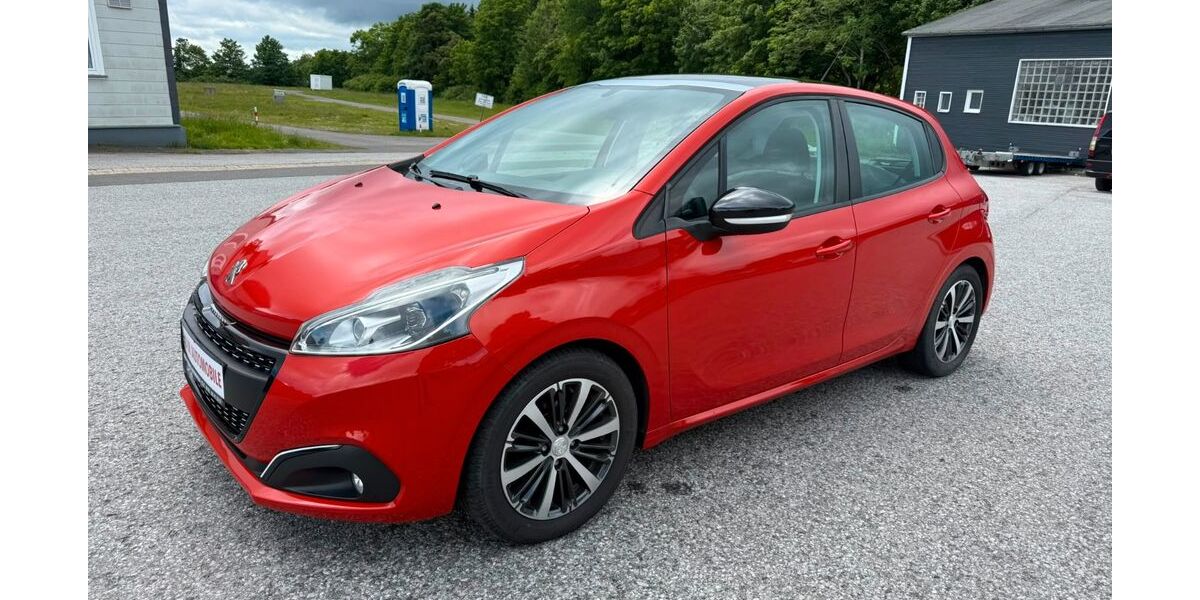 Peugeot 208 110.200 km 5.950 &euro; Clausthal-Zellerfeld 38678