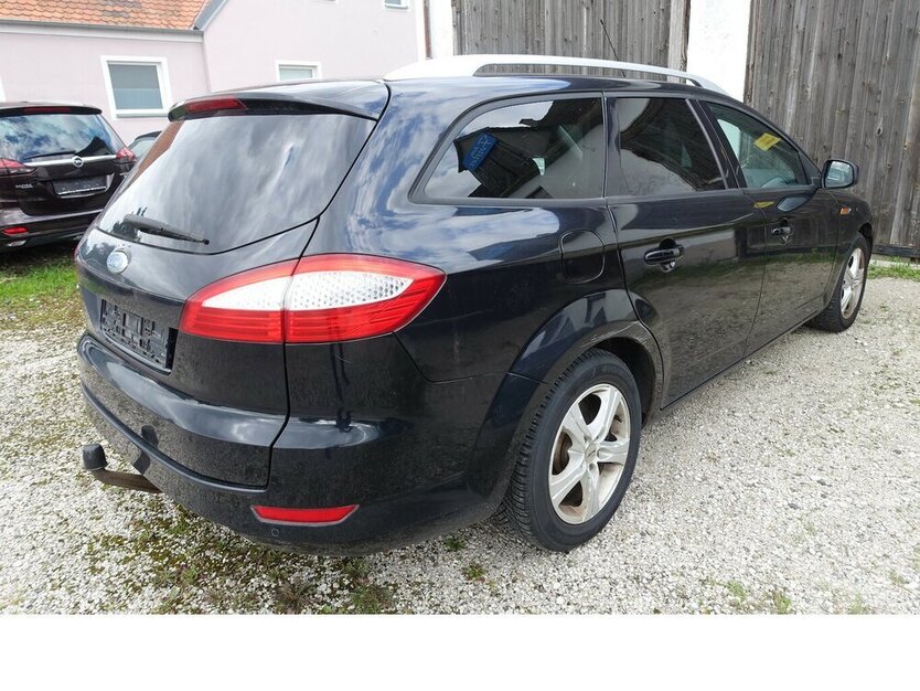 Mondeo Ambiente AHK abnehmbar Sony Sitzheizung