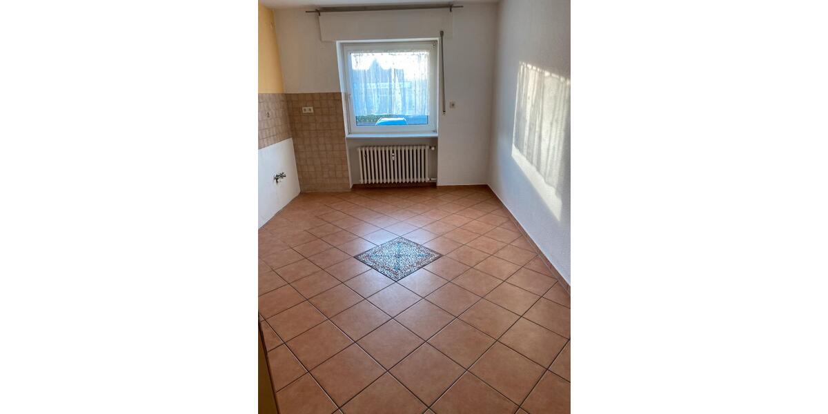 Erdgeschoßwohnung Soest - 3.5 Zimmer, 86 m&sup2;, 197.800&euro; | Angebot:25393802